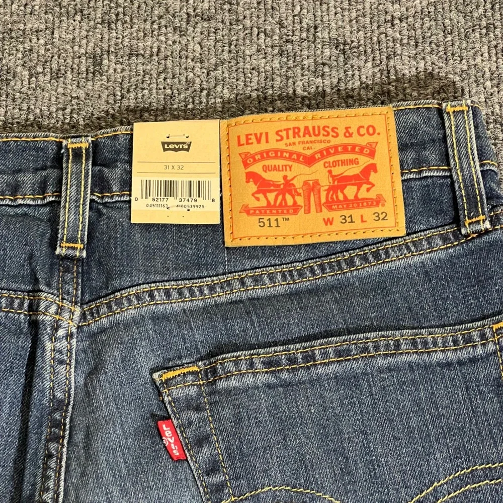 Levis 511 Slim Fit Stretch Jeans Mens 31x32 Blue Denim 04511-1163 WaterLess